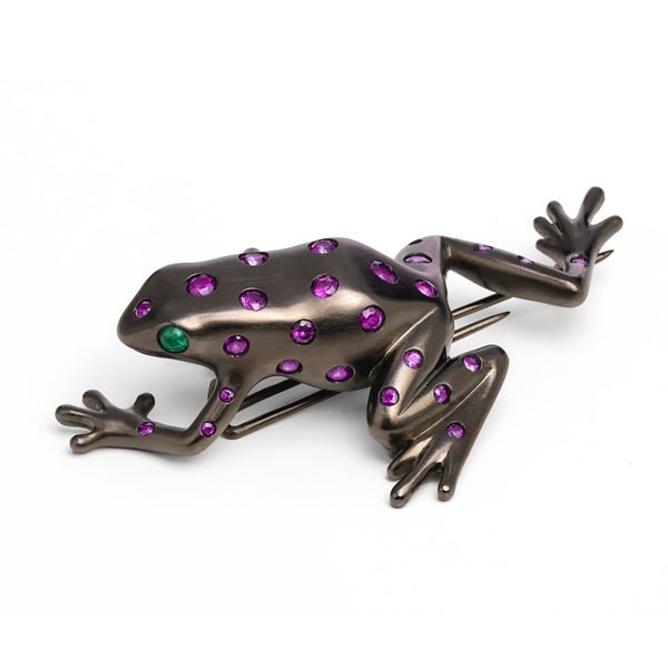 Grenouille Brooch