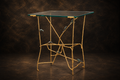 Frogs Kingdom Table